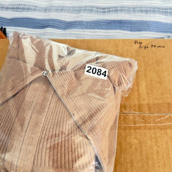 Soft Surroundings Angora Blend Sweater Womans M Oversized Zip Collar Style 25180 - Picture 9 of 9